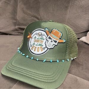 TRENDY3 TRUCKER HAT